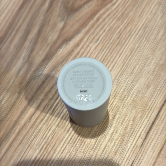 Lipsticks from Westman Atelier (mini and full sizes) and Lancome lip gloss - Picture 5 of 11